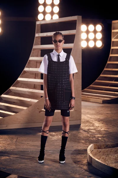 Look 24